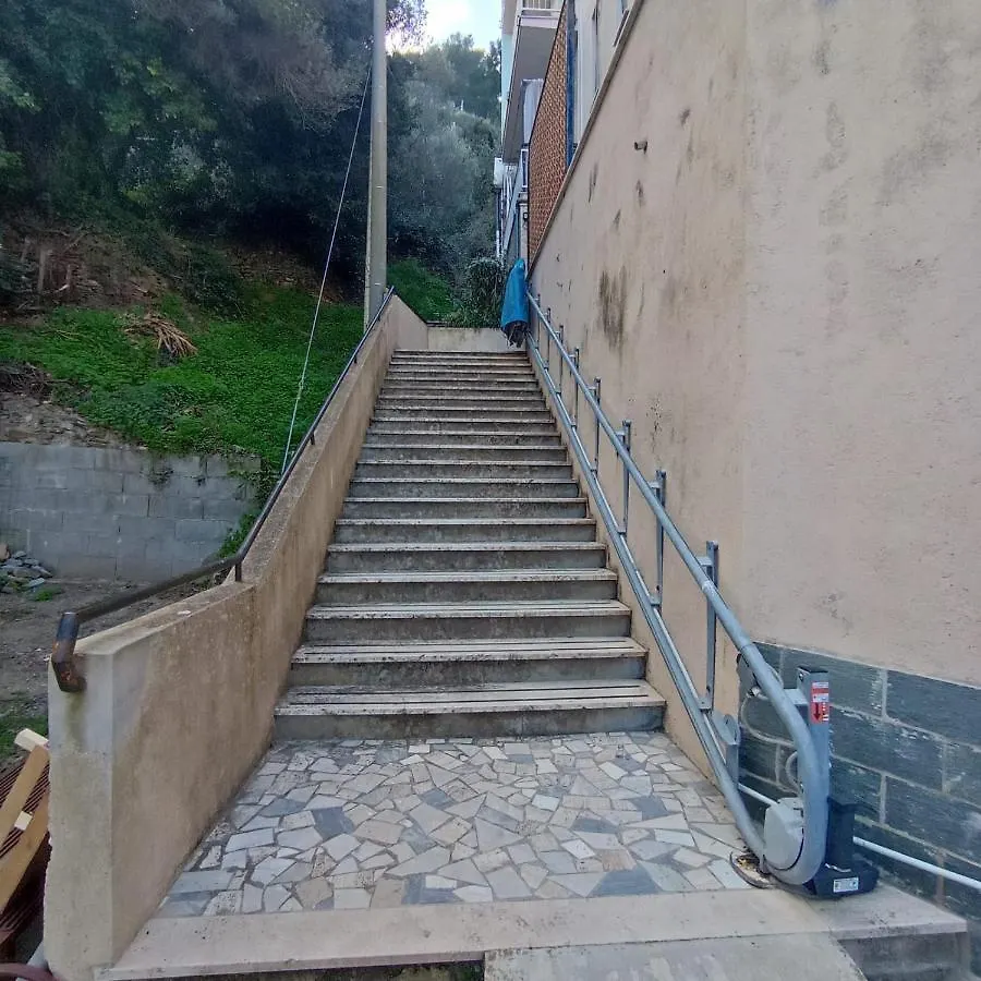 Appartamento Via Dei Glicini Laigueglia