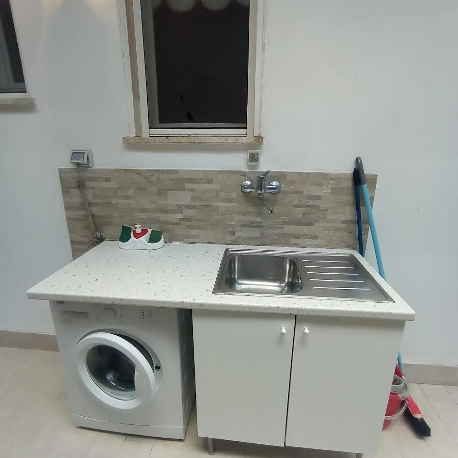 Appartamento Via Dei Glicini Laigueglia